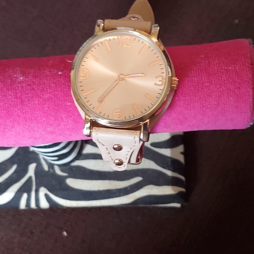 Pink suede watch
